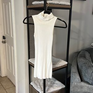 White turtle neck tank